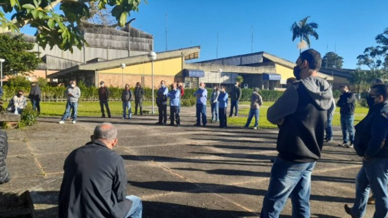 Axia – Em busca da isonomia: direitos iguais para todos e todas